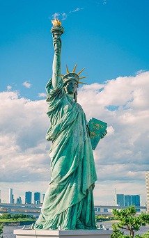 Statue of Liberty in New York, Programming.com USA office